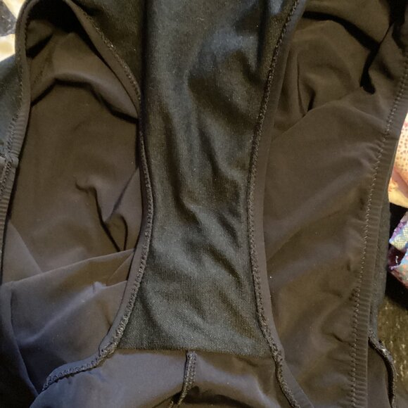 Amoena Trinidad Women's Black One Piece Swimsuit Swimming Vacation Scoop Neck - Picture 8 of 10